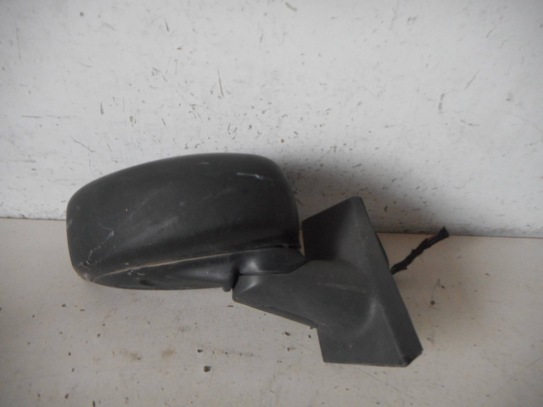 Retrovisore est. regolaz. elettr. dx.